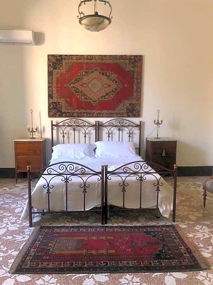 Palazzo Bernardini Suites