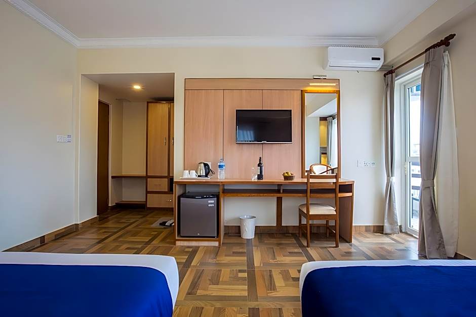 Hotel White Pearl