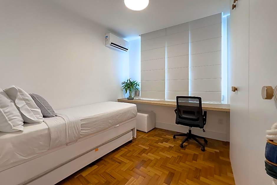 Leblon, Rua Dias Ferreira - Apt silencioso com localização premium