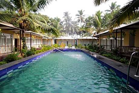 Collection O Retreat Morjim Resort