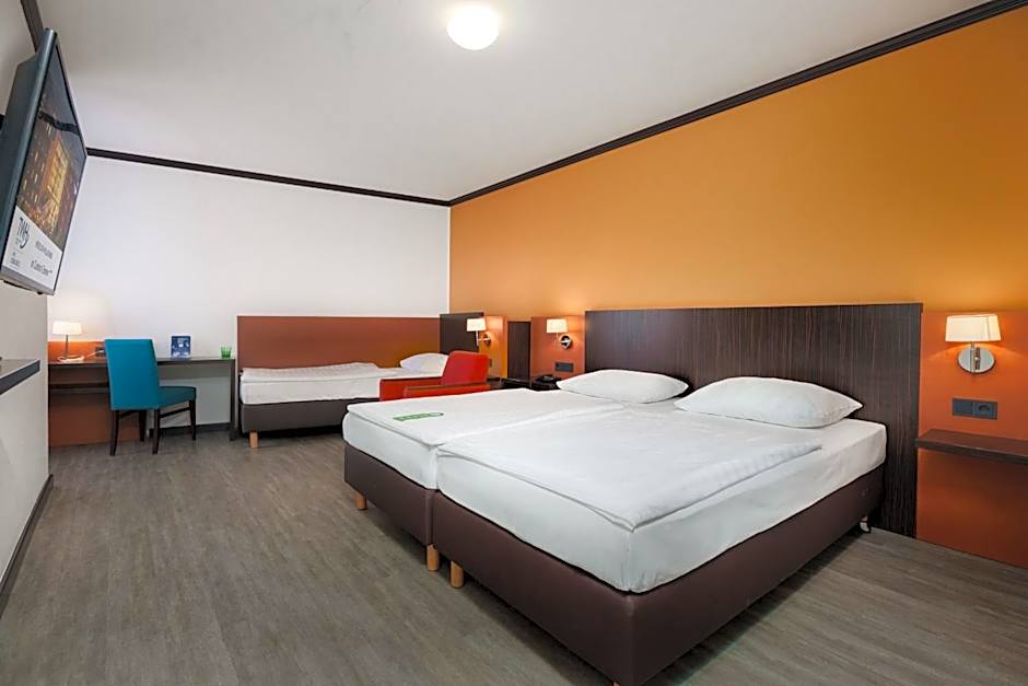 Trans World Hotel Donauwelle