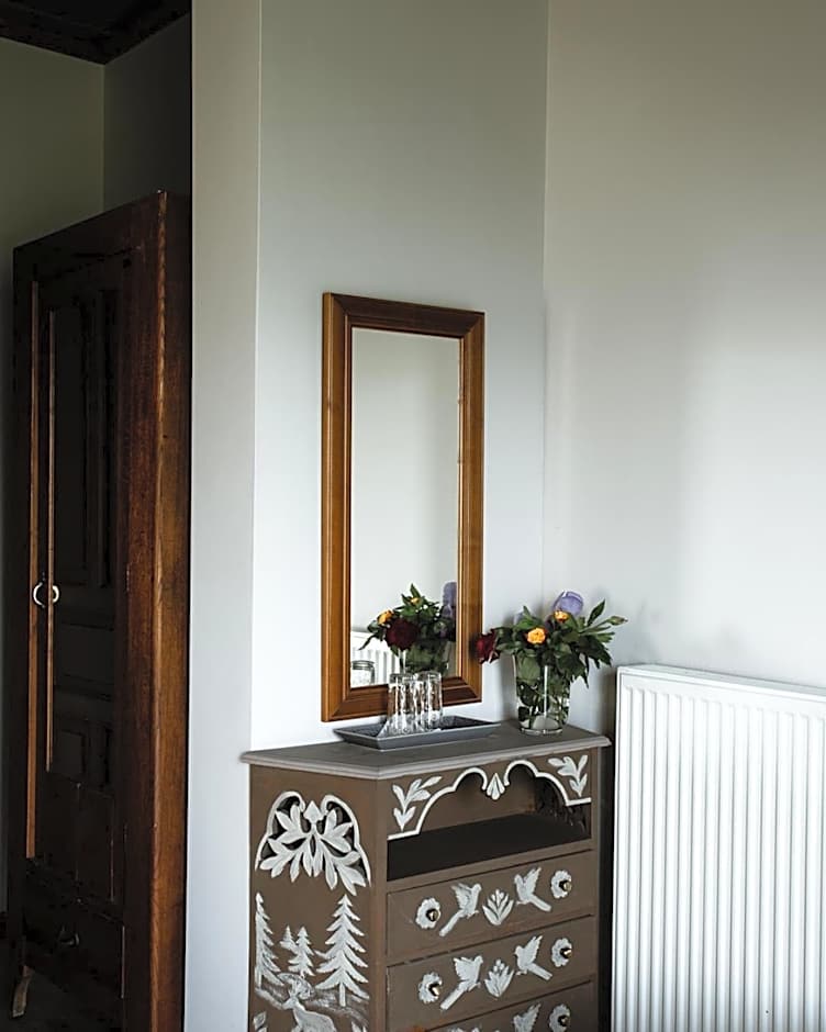 Shamrock Elati Retreats