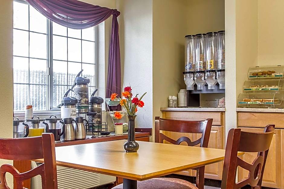 Quality Inn & Suites Santa Rosa South