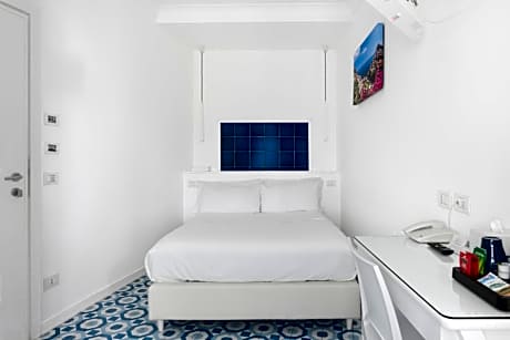 Classic Double Room with Small Double Bed