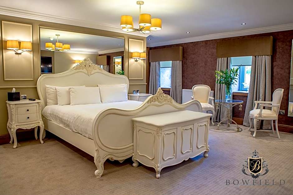 Bowfield Hotel & Country Club