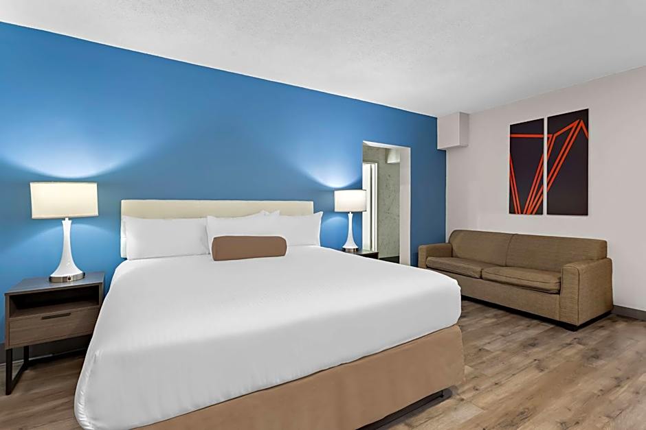 SureStay Plus by Best Western Windsor