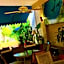 Casa del Caribe Inn