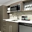 Home2 Suites by Hilton Phoenix Airport South