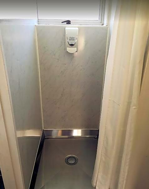 Junction Motel Sanson-Truck Motel