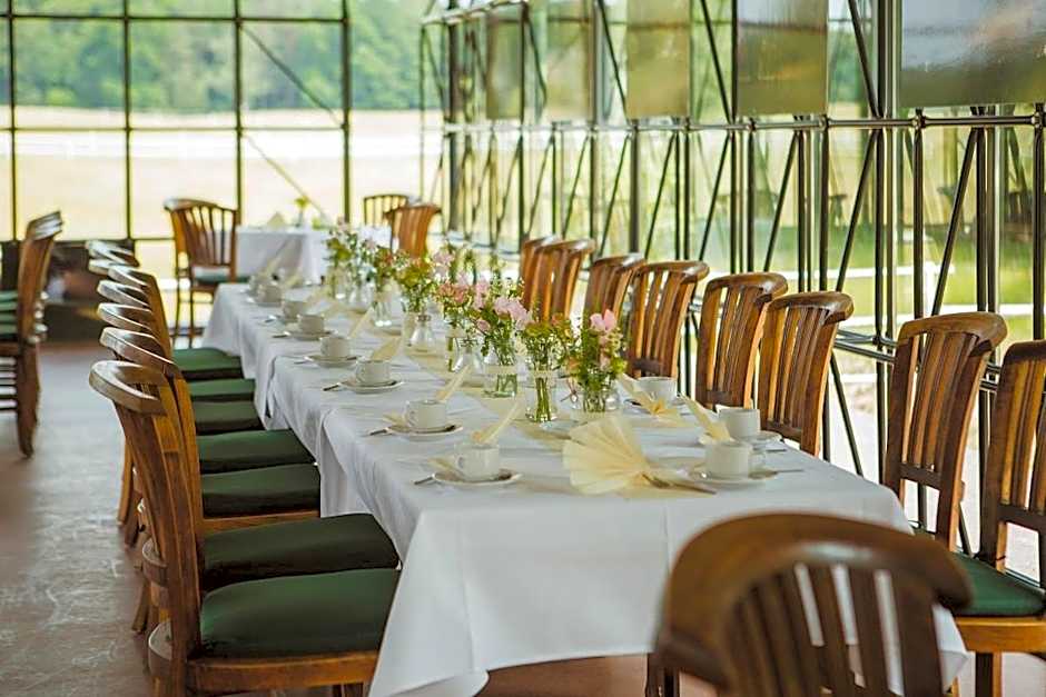 Gut Sarnow - Hotel und Restaurant