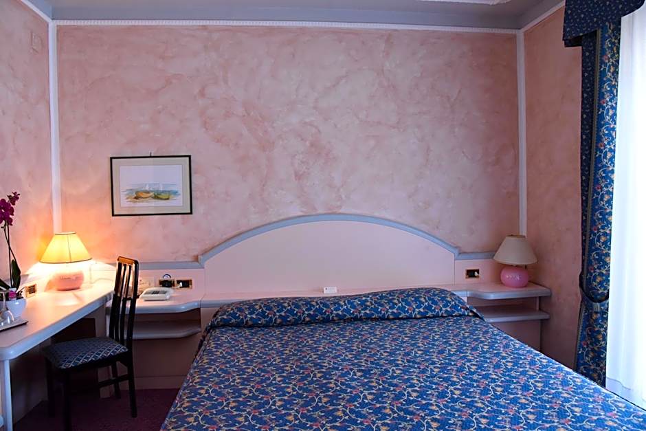 Hotel Grazia Deledda