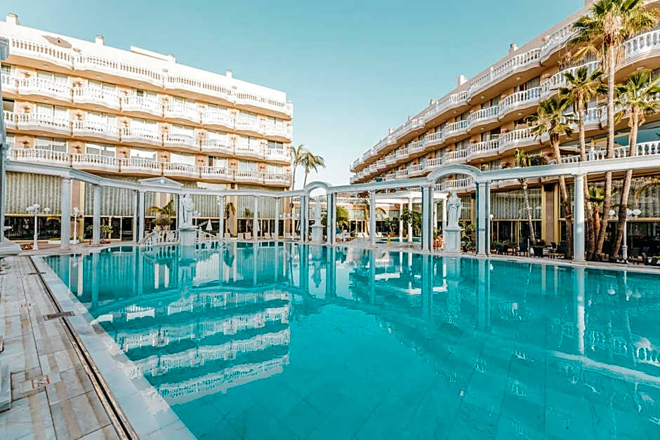 Hotel Cleopatra Palace