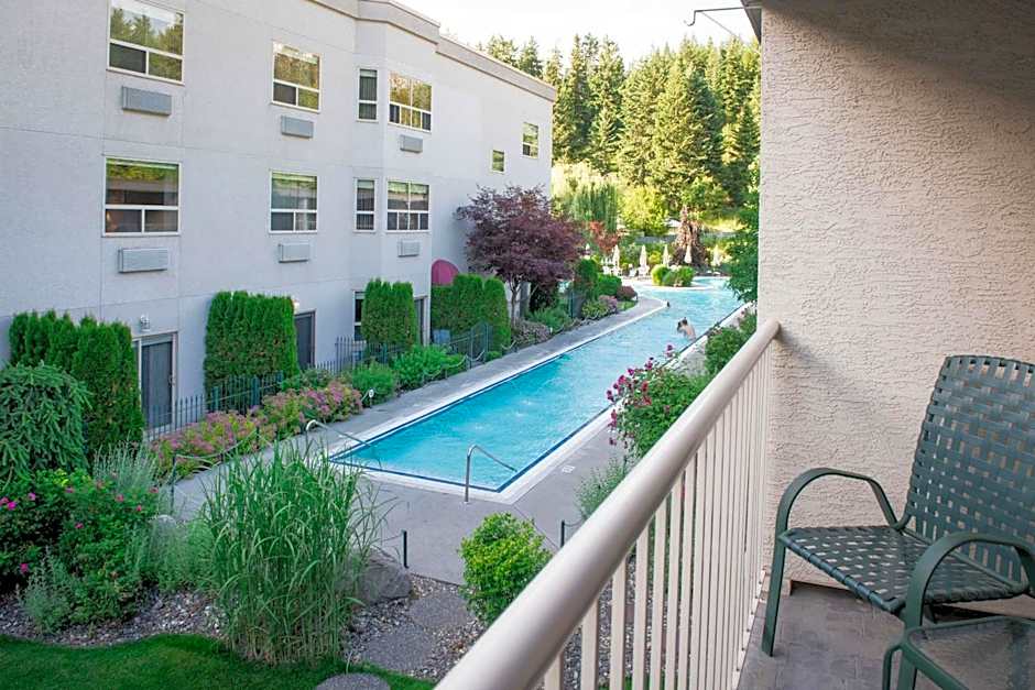 Hilltop Inn - Salmon Arm