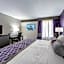 Clarion Inn & Suites Near Downtown