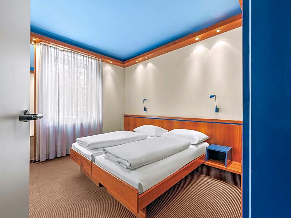 B&B HOTEL Linz City-Ost