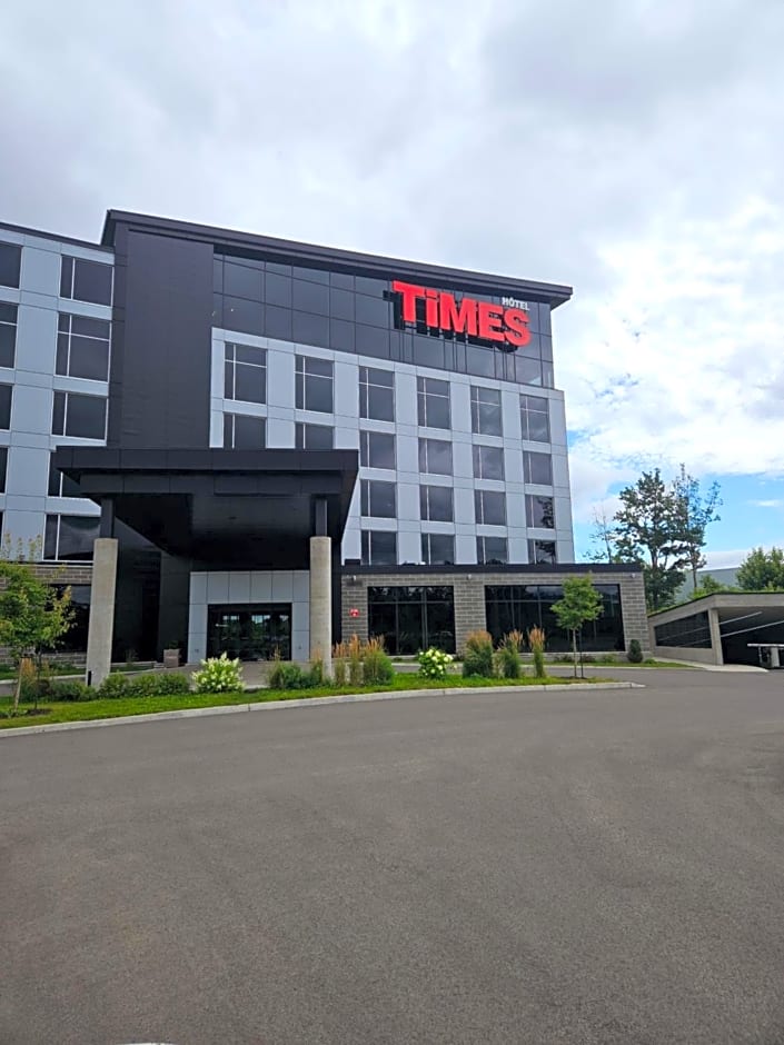 Grand Hotel TiMES Blainville-Mirabel