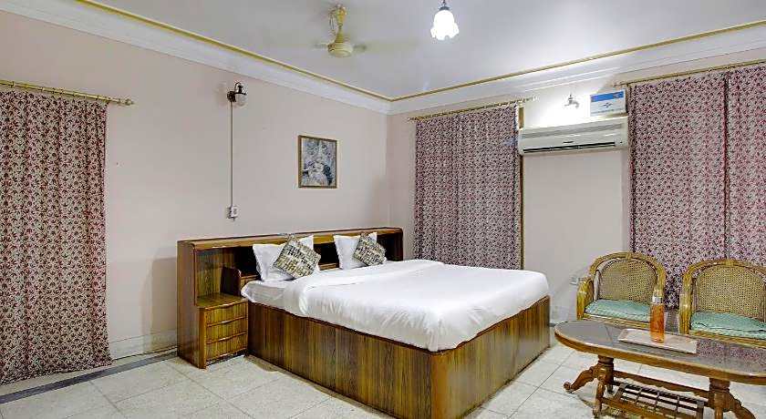 Pogl Brahmaputra Guest House by OYO Rooms