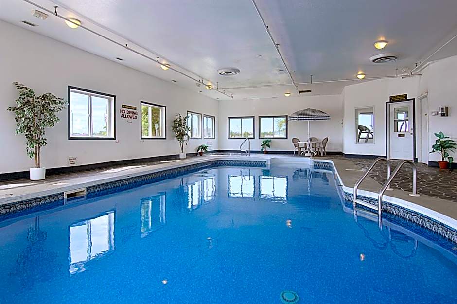 Super 8 by Wyndham Swift Current