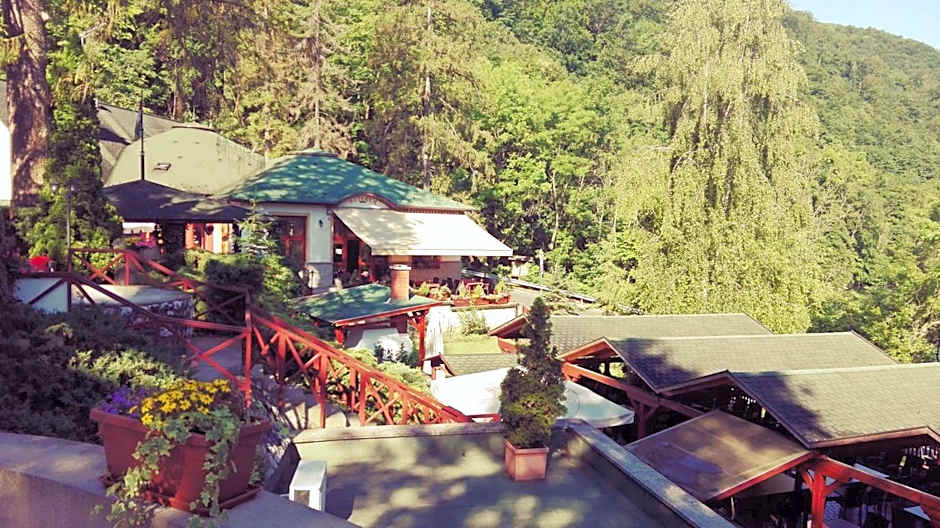 Hotel Tókert Szálloda és Étterem