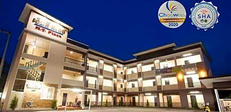 Standard King bed with Balcony