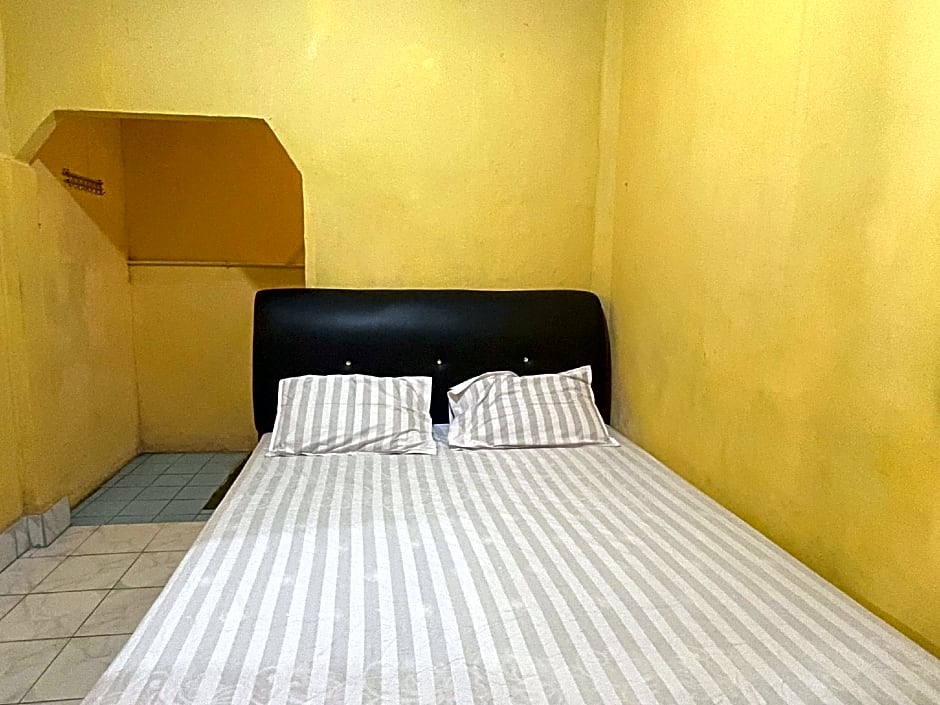 Hotel O Penginapan Asoka Indah Near PT. PLN (persero) Gardu Induk Barru