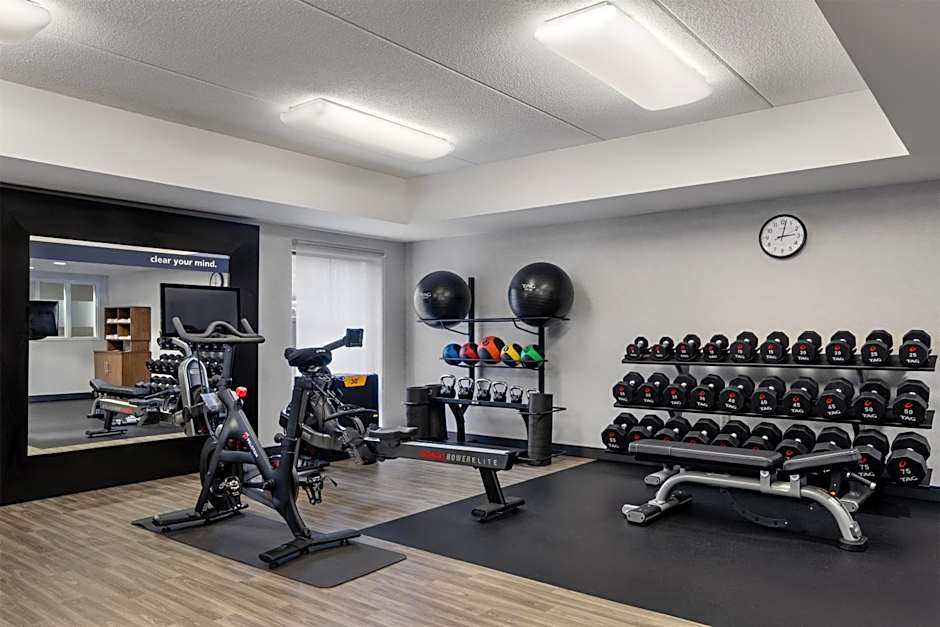 Hampton Inn & Suites Albany-Downtown