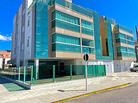 Cód 21- Apartamento com vista frente mar!