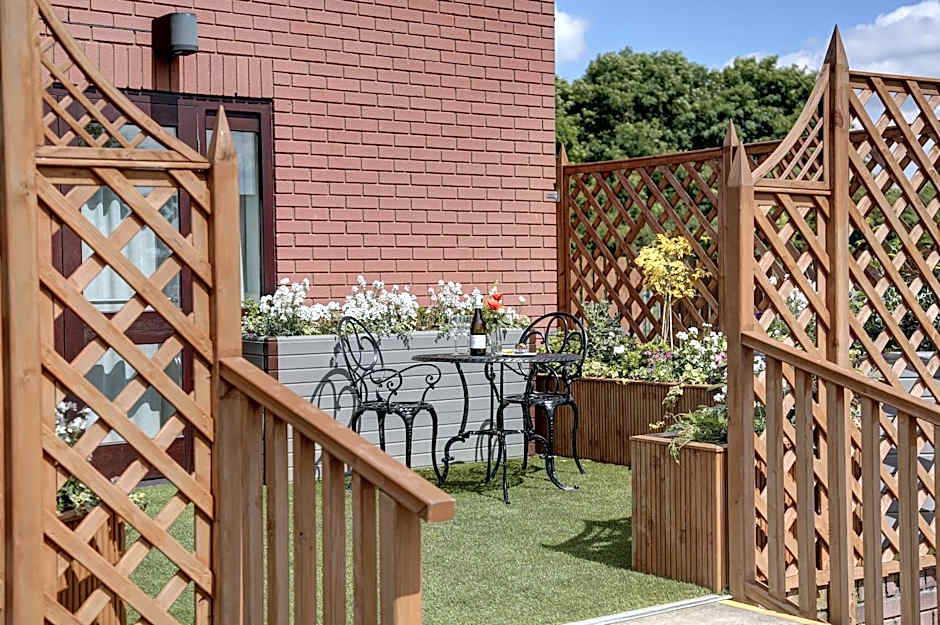 Best Western Plus Milford Hotel