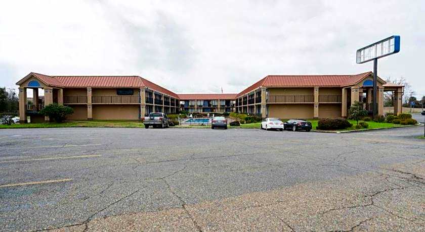 OYO Hotel Bossier City LA - Red River