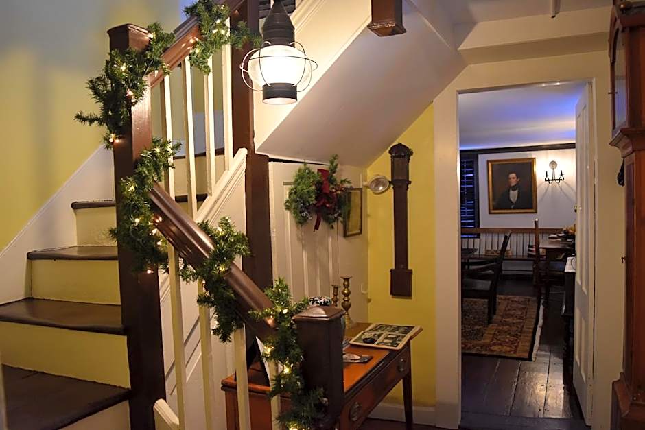 Daniels House Inn
