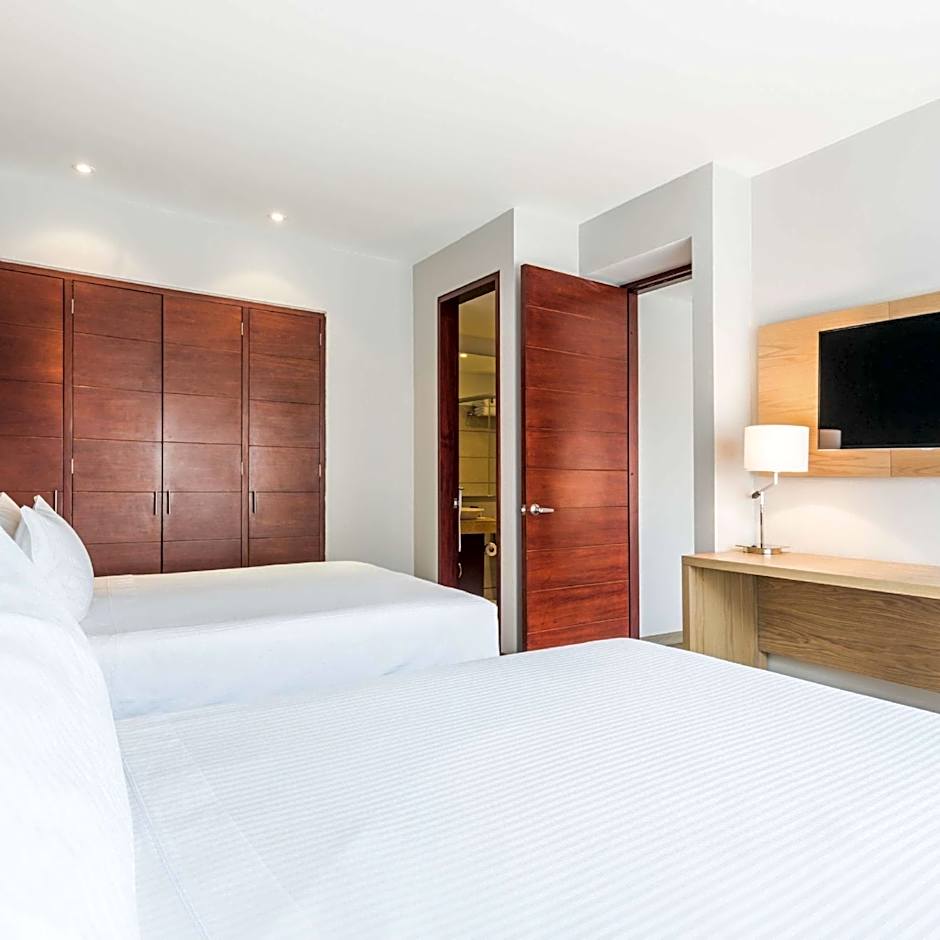 Cosmos 100 Hotel & Centro de Convenciones - Hoteles Cosmos