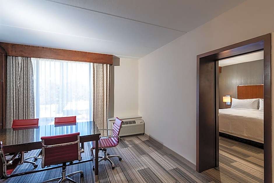 Four Points by Sheraton Atlanta Airport West