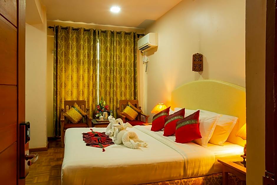 E-outfitting Golden Country Hotel