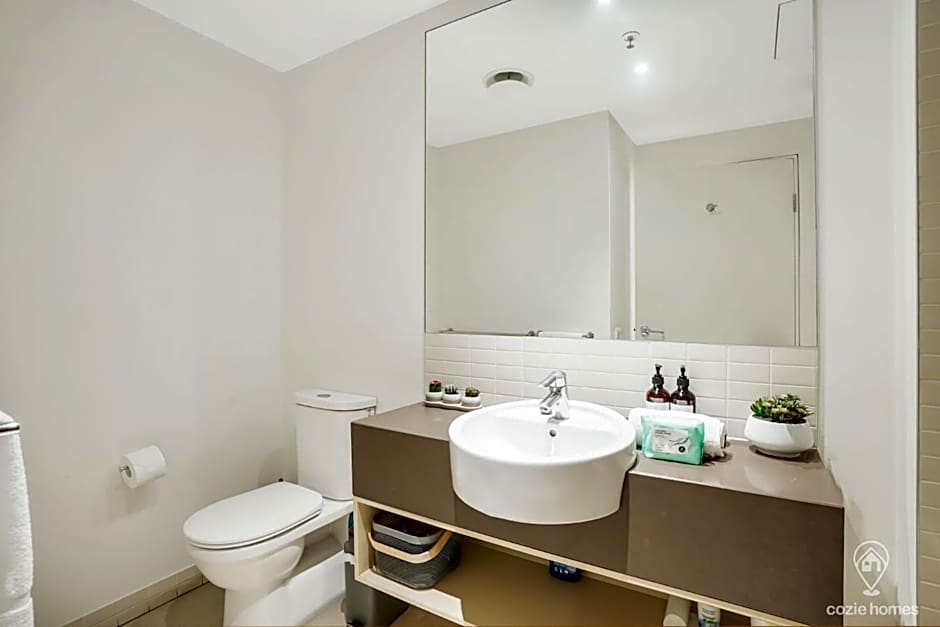 602 Harbour Lights with Ocean Views