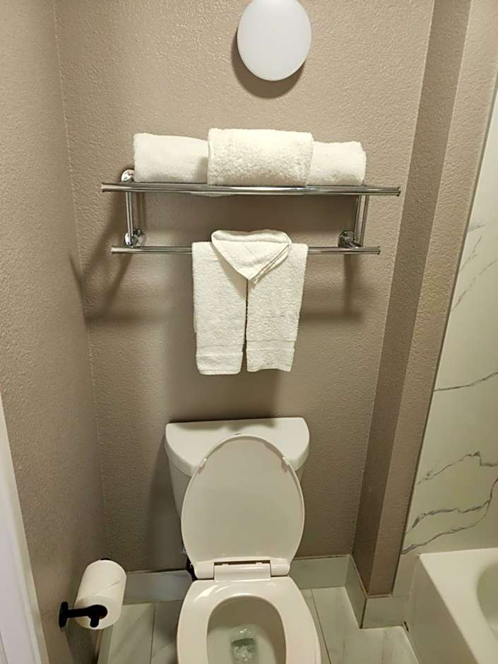 Motel 6-Sacramento, CA - South