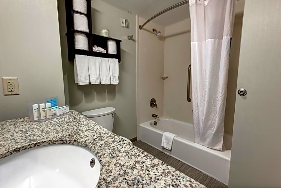 Hampton Inn Neptune