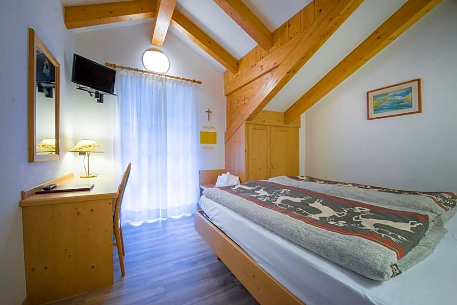Hotel Villa Rosella Park & Wellness