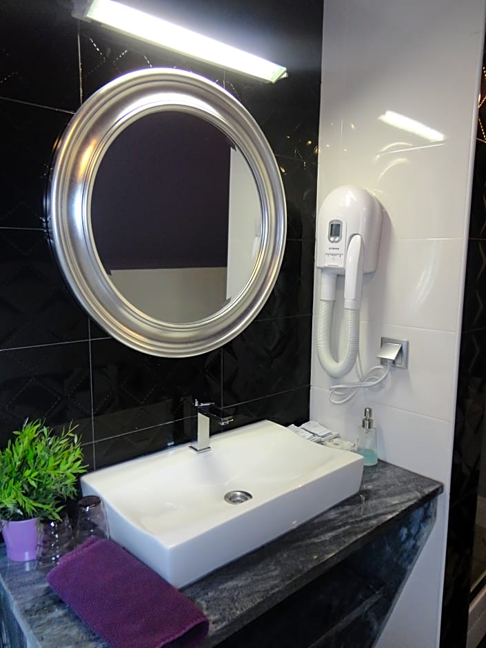 Grande Pensao Residencial Alcobia