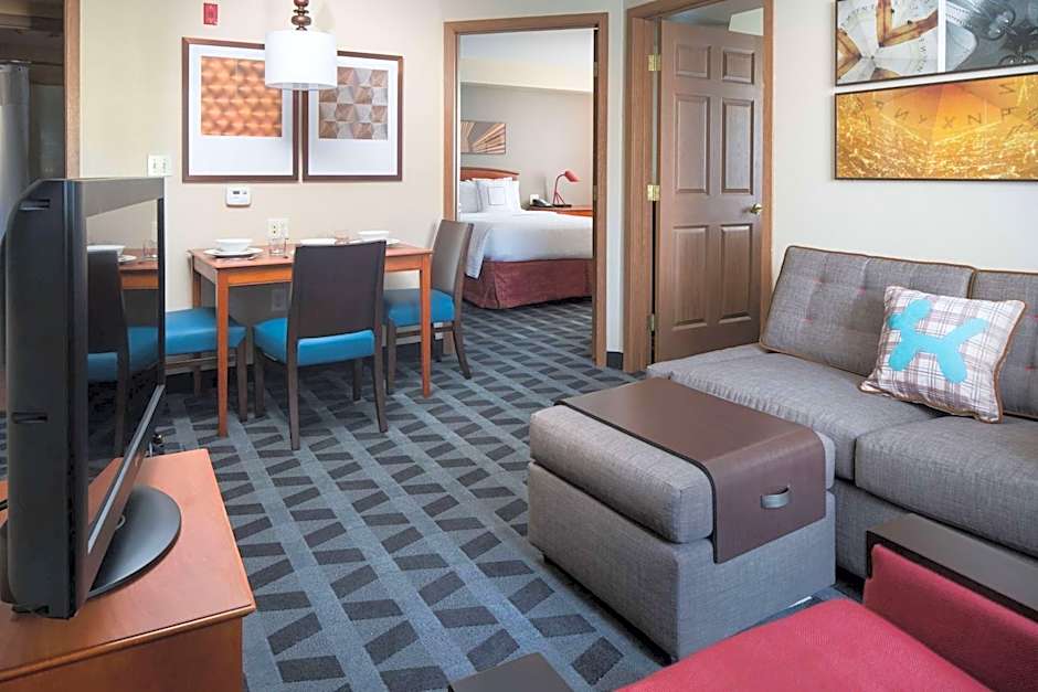 Sonesta Simply Suites Seattle Renton