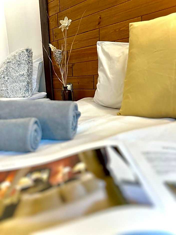 Red House Family house