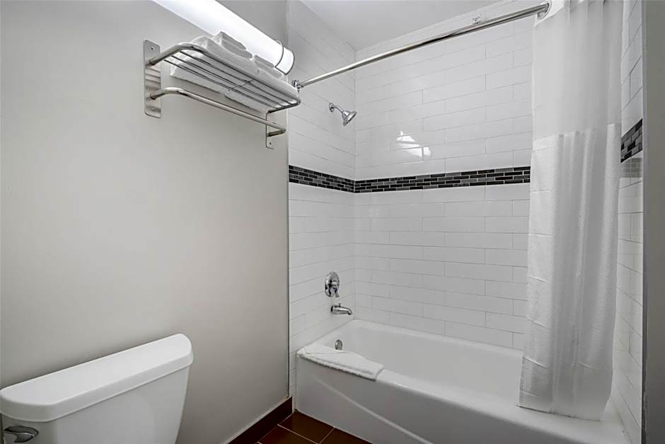 SureStay Hotel by Best Western Beverly Hills West LA