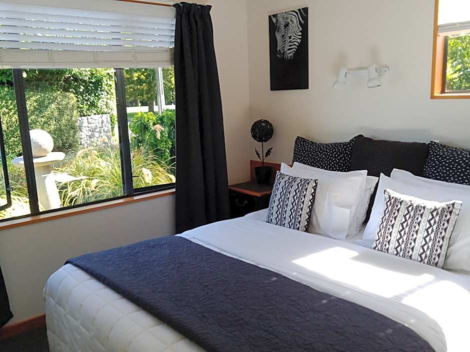 Photo 1 of 6 of 1 Bedroom Suite