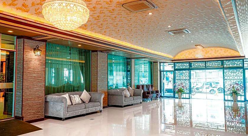 Blue Sky Residence Airport