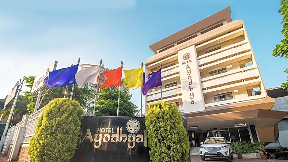 Photo 1 of 46 of Hotel Ayodhya