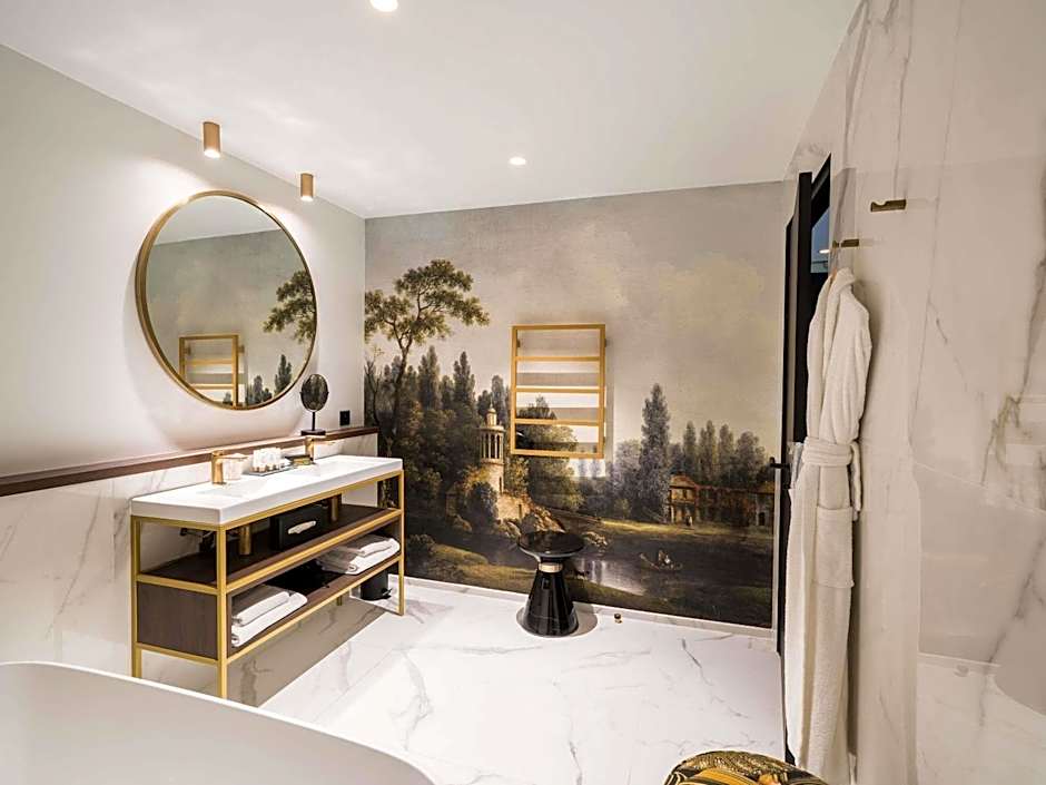 Aigle Noir Hotel Fontainebleau -  MGallery Collection