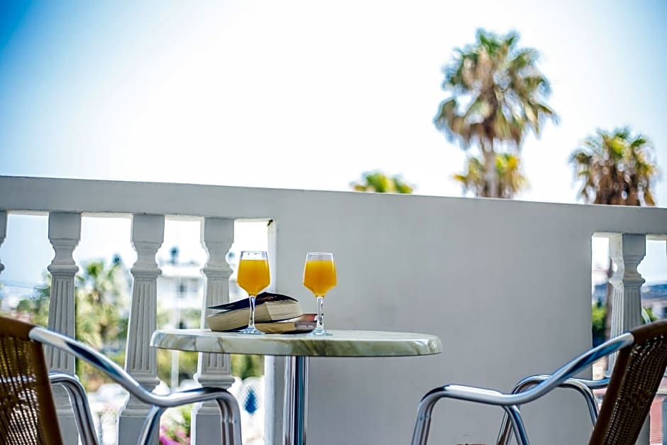 Iatridis Studios Faliraki