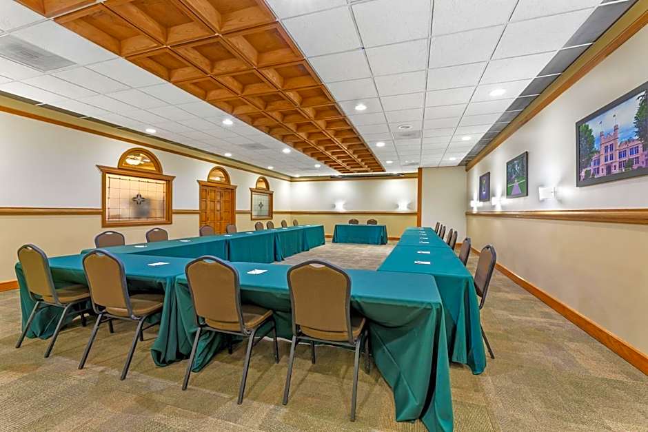 Best Western Plus Wooster Hotel & Conference Center