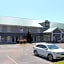 Douglas Inn & Suites Cleveland