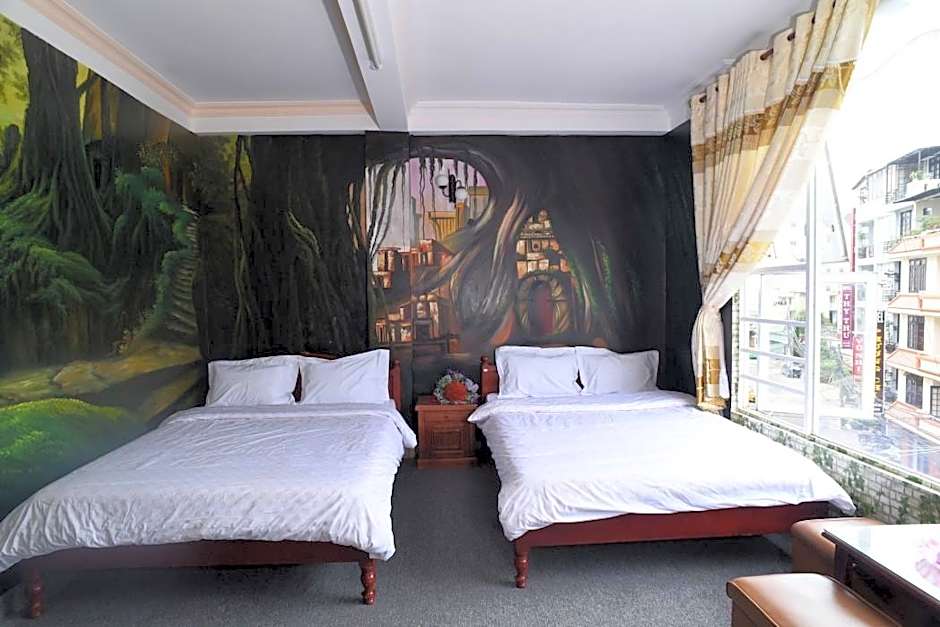 Ken's Backpackers Hotel