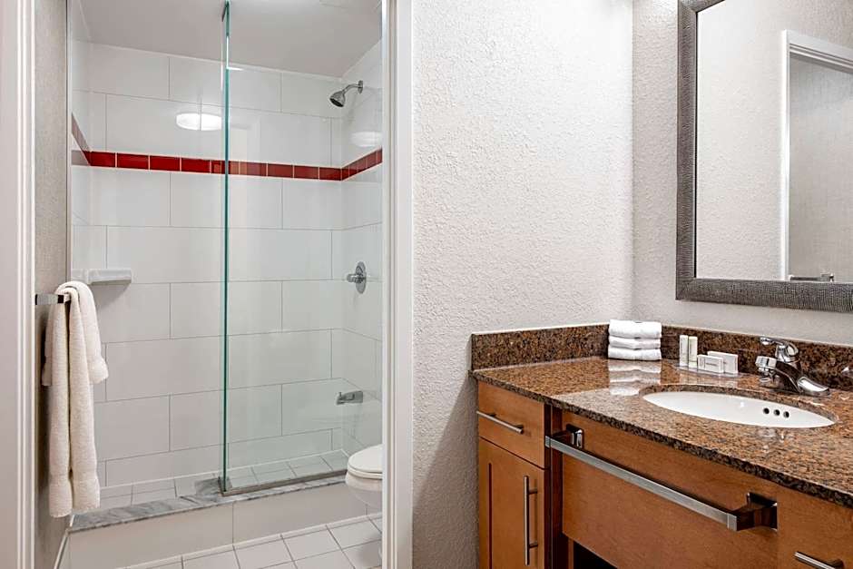 Residence Inn by Marriott Kingston Water's Edge